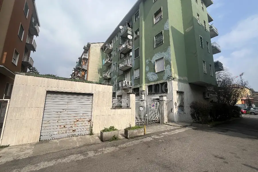 Box in vendita di 12 mq a €24.000 (rif. 5/2026)