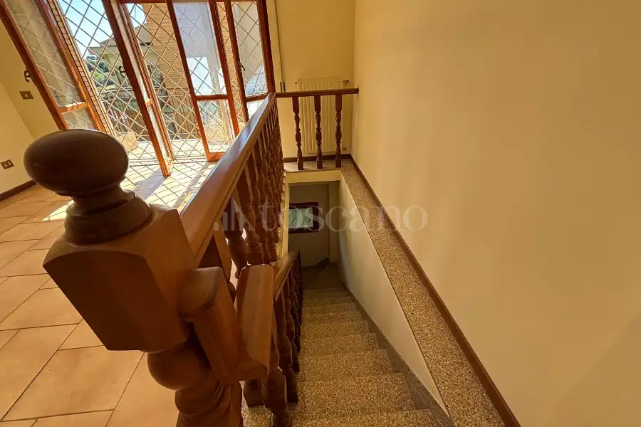 Villa in vendita di 360 mq a €755.000 (rif. 36/2025)