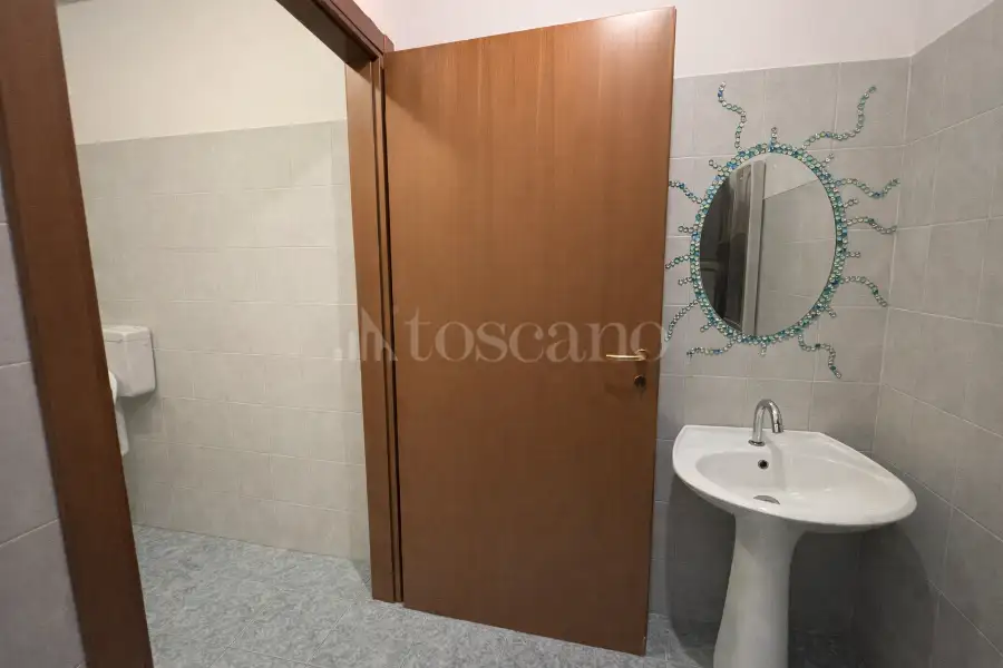 Attività Commerciale in vendita di 80 mq a €61.000 (rif. 1/2026)