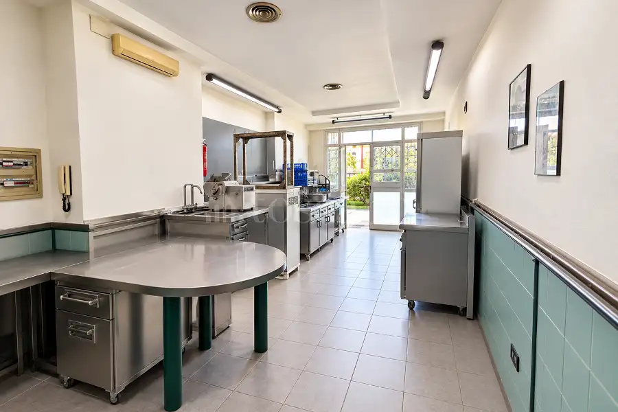 Negozio in vendita di 206 mq a €199.000 (rif. 75/2026)