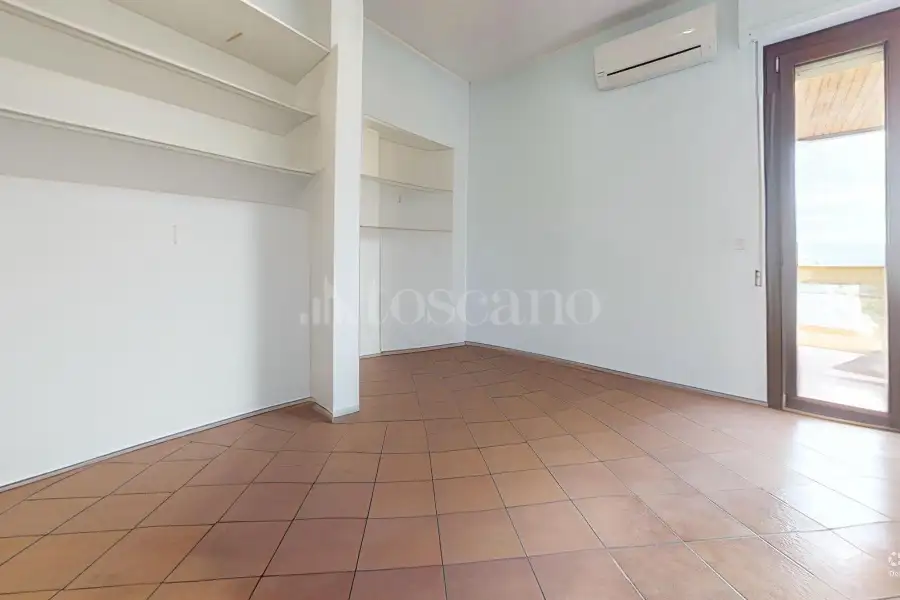 Attico in vendita di 120 mq a €750.000 (rif. 4/2026)