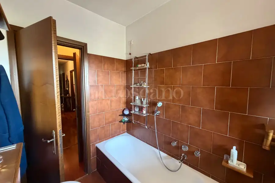 Superattico in vendita di 200 mq a €850.000 (rif. 8/2026)
