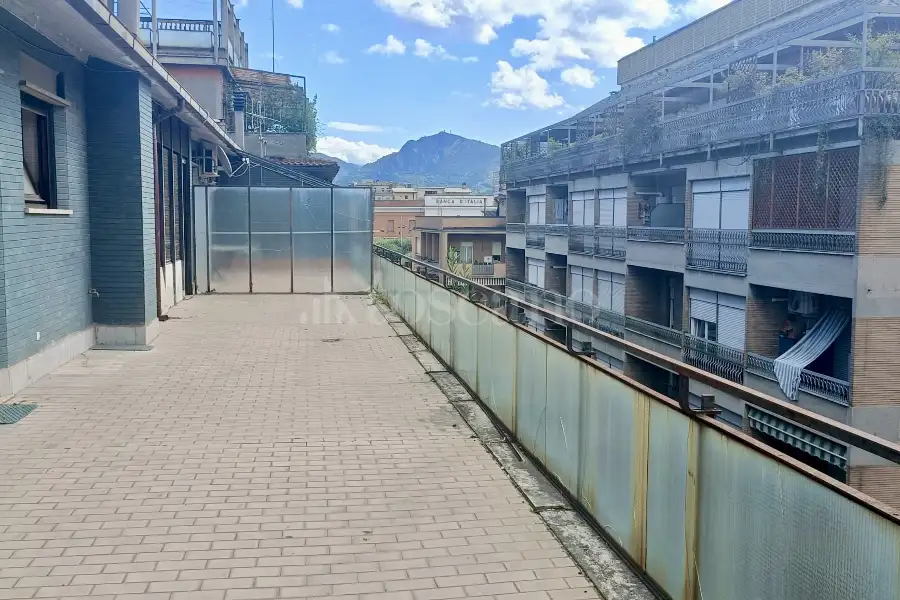 Attico in vendita di 160 mq a €198.000 (rif. 49/2025)