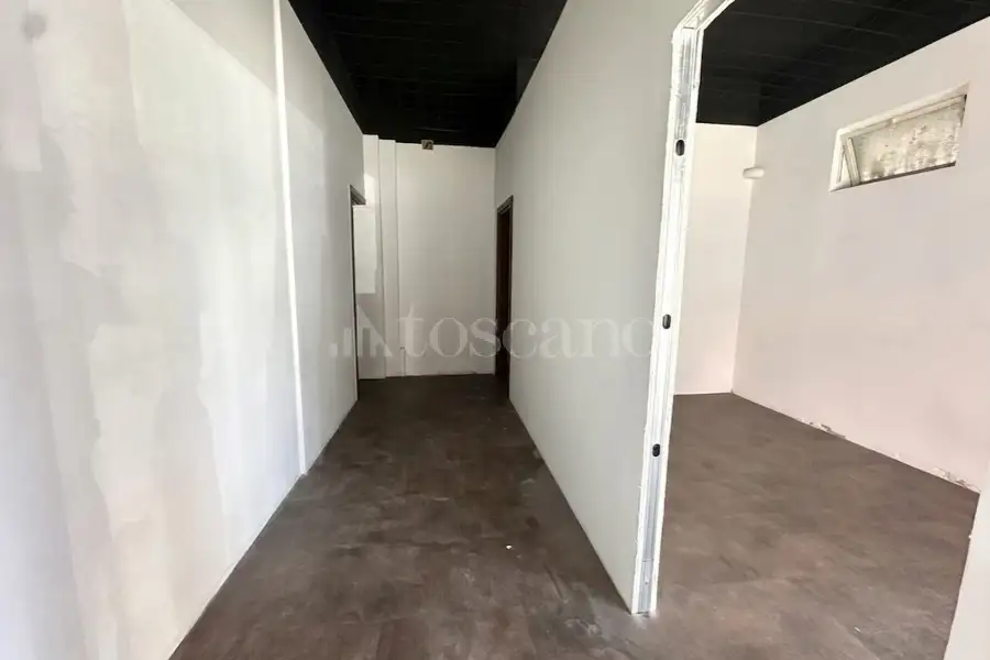 Negozio in vendita di 140 mq a €109.000 (rif. 24/2026)