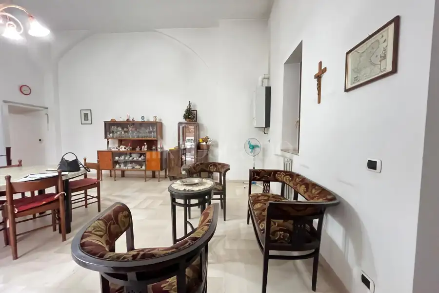 Casa Indipendente in vendita di 200 mq a €260.000 (rif. 1/2026)