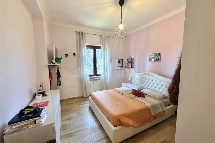 Casa Indipendente in vendita di 255 mq a €379.000 (rif. 66/2026)