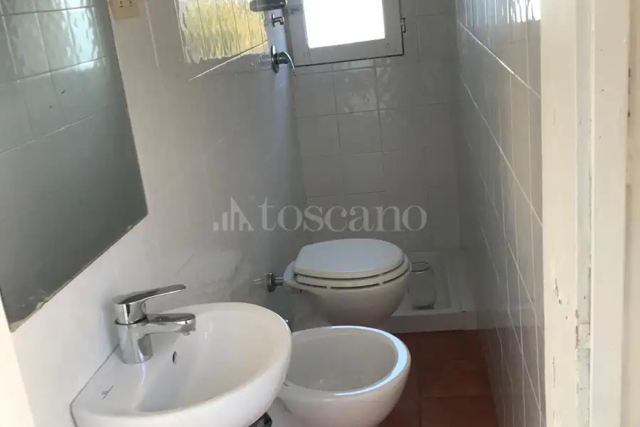 Palazzo in vendita di 250 mq a €99.000 (rif. 7/2025)