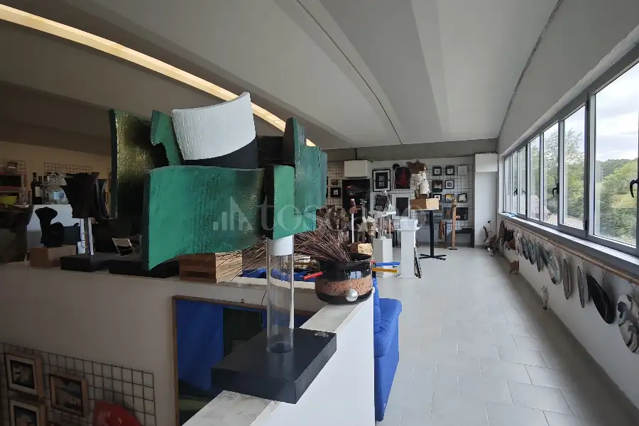 Laboratorio in vendita di 168 mq a €150.000 (rif. 15/2026)