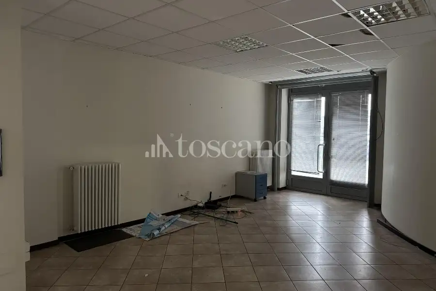 Negozio in vendita di 65 mq a €157,000 (rif. TS0313VE)
