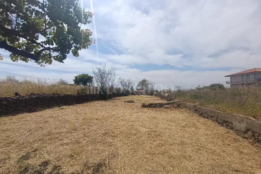 Agricolo in vendita di 1.000 mq a €39.000 (rif. 74/2026)
