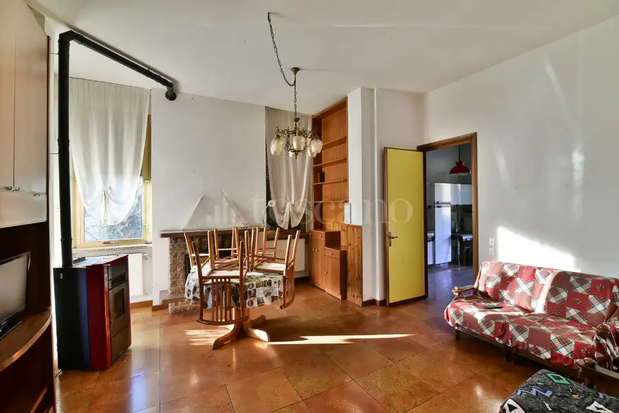 Villa in vendita di 370 mq a €525.000 (rif. 54/2025)