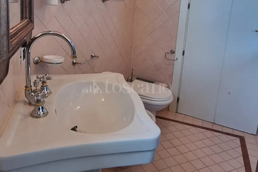 Casa in vendita di 100 mq a €945.000 (rif. 1/2026)