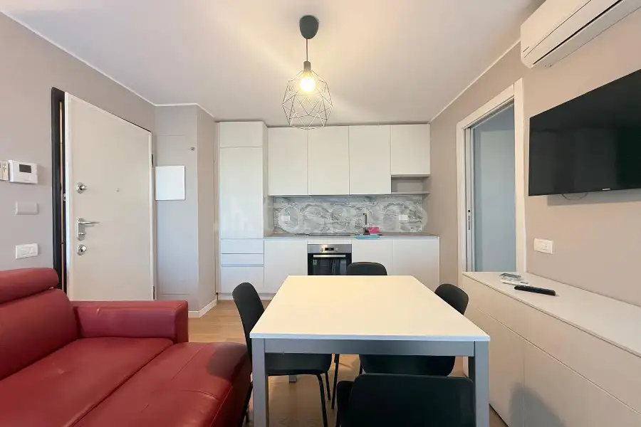 Casa in affitto di 50 mq a €1.100 (rif. 17/2026)