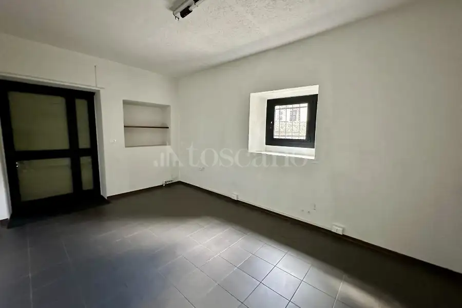 Ufficio in affitto di 40 mq a €350 (rif. 22/2024)