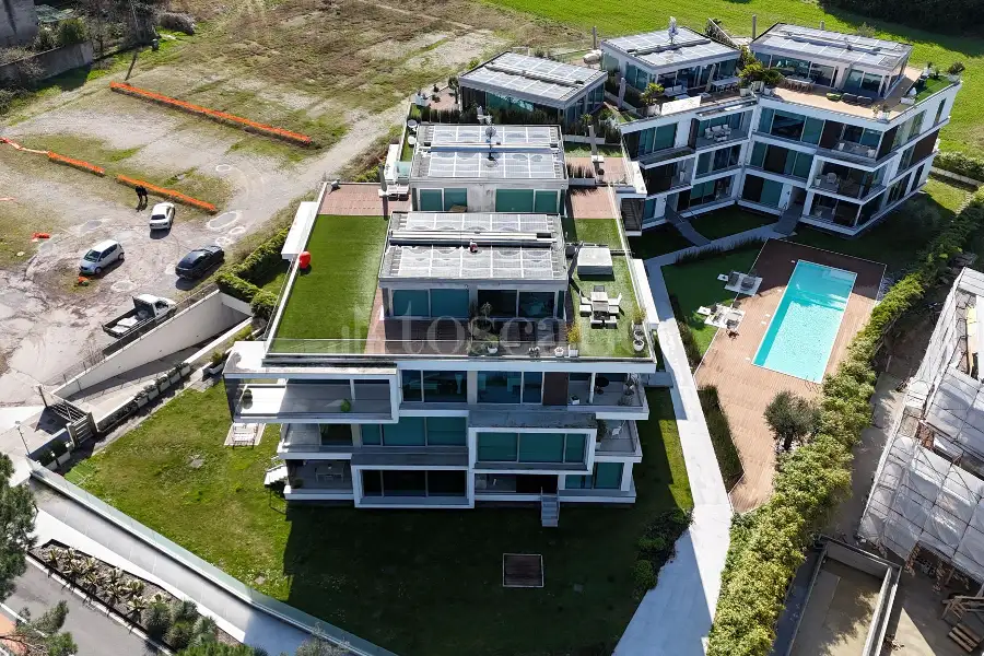 Attico in vendita di 80 mq a €585.000 (rif. 38/2026)