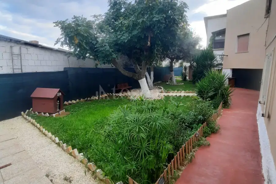 Casa Indipendente in vendita di 225 mq a €155.000 (rif. 2/2026)