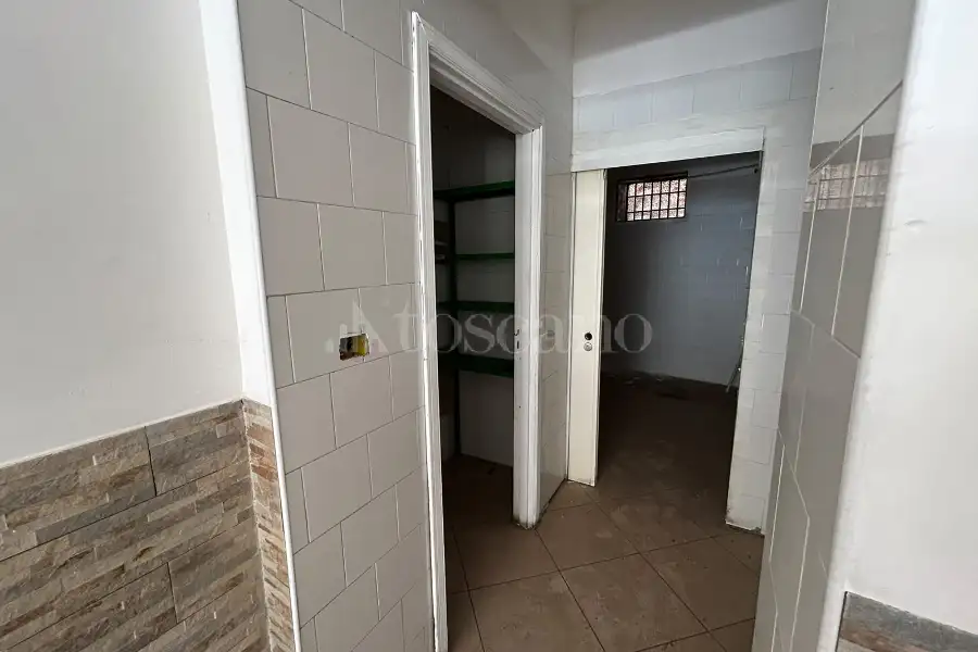 Negozio in vendita di 56 mq a €49.000 (rif. 22/2026)