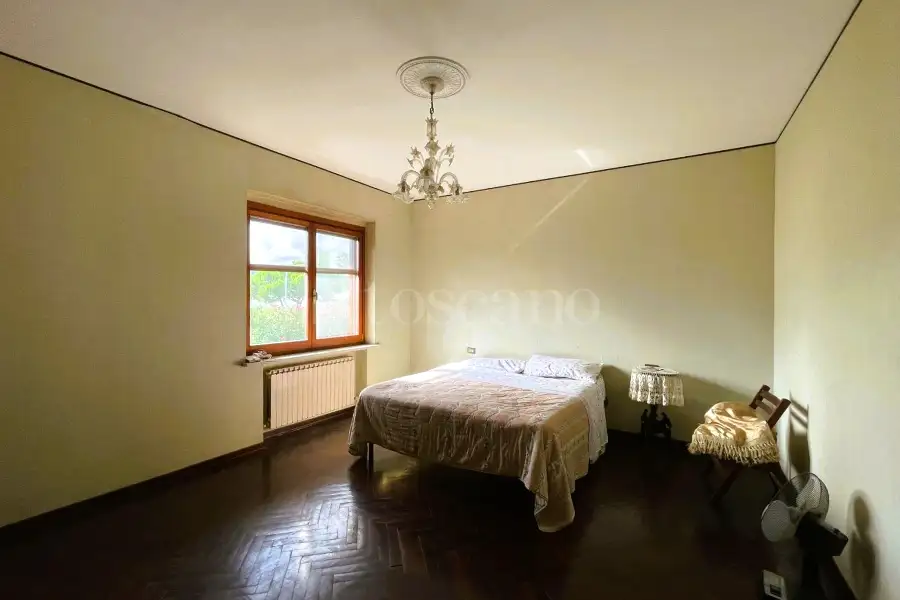 Villa in vendita di 305 mq a €650.000 (rif. 12/2025)