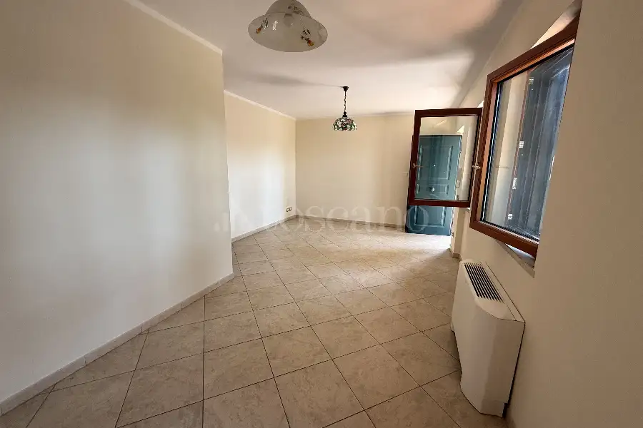 Villa Bifamiliare in affitto di 135 mq a €1.900 (rif. 9/2026)