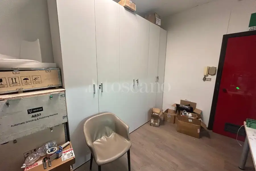 Ufficio in vendita di 87 mq a €99.000 (rif. 72/2025)