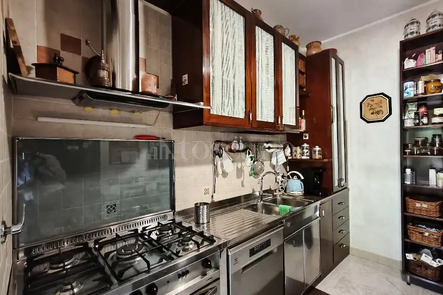 Villa Plurifamiliare in vendita di 210 mq a €585.000 (rif. 56/2026)