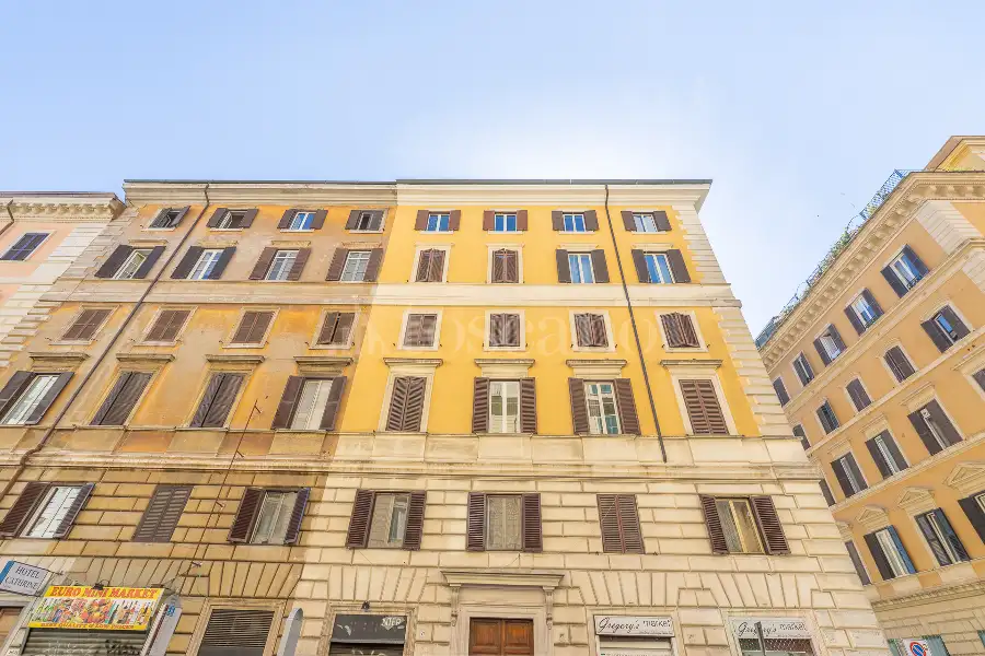 Casa in vendita di 66 mq a €690.000 (rif. 35/2026)