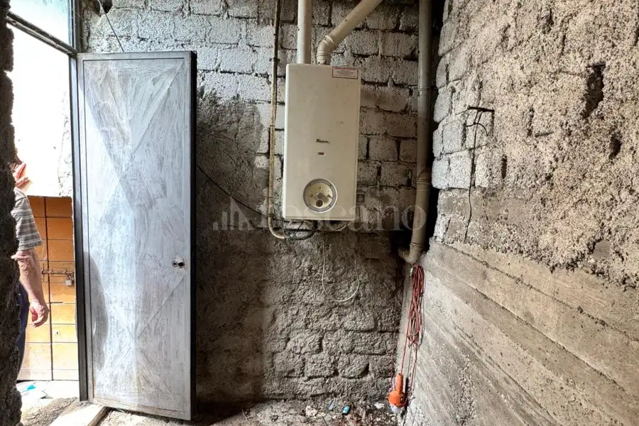 Casa Indipendente in vendita di 250 mq a €90.000 (rif. 102/2025)