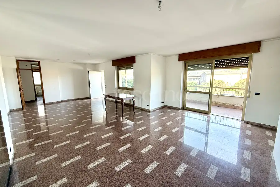 Villa Bifamiliare in vendita di 260 mq a €330.000 (rif. 9/2025)