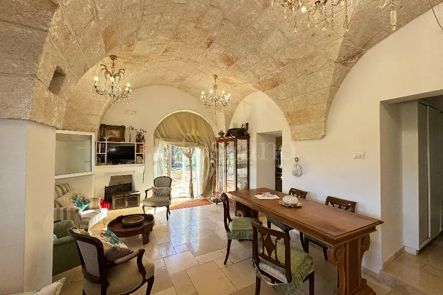 Villa in vendita di 170 mq a €780.000 (rif. 3/2026)