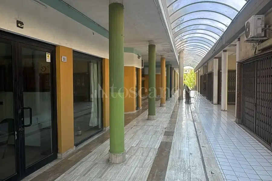 Negozio in affitto di 50 mq a €700 (rif. 65/2026)