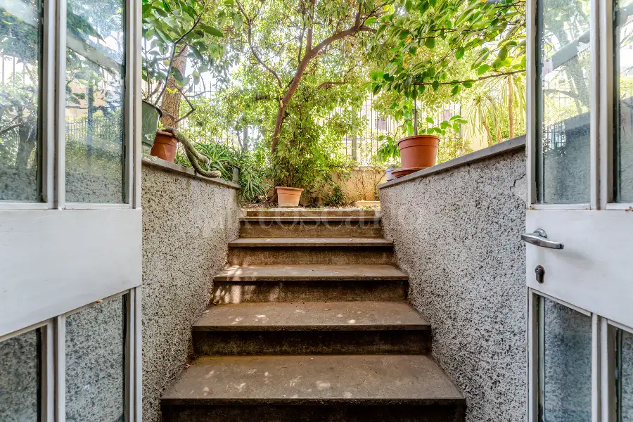 Casa in vendita di 360 mq trattativa riservata (rif. 44/2026)
