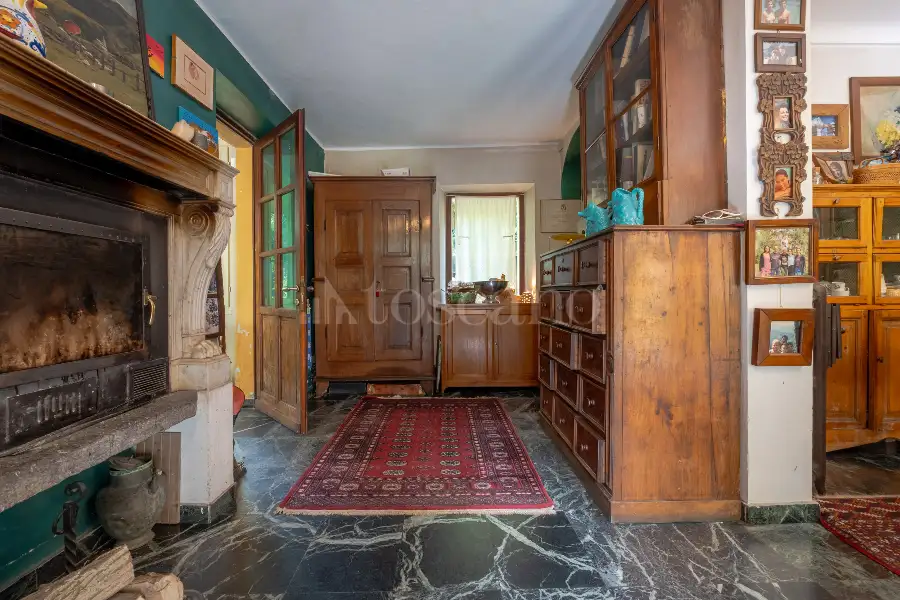 Casa Indipendente in vendita di 284 mq a €650.000 (rif. 41/2025)