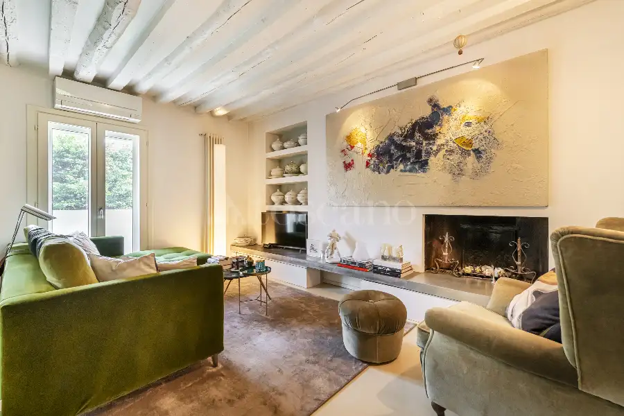 Casa in vendita di 175 mq a €1.720.000 (rif. 11/2026)