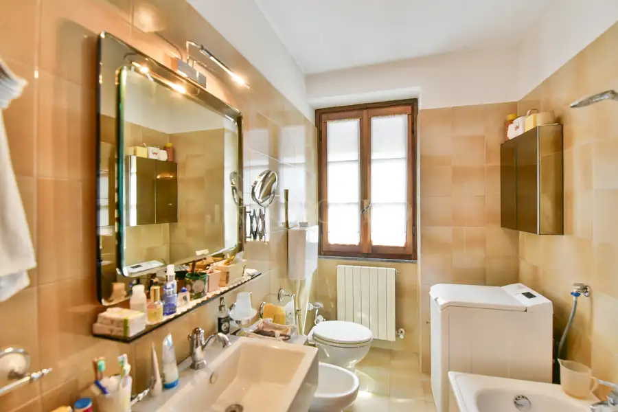 Casa in vendita di 250 mq a €270.000 (rif. 28/2025)