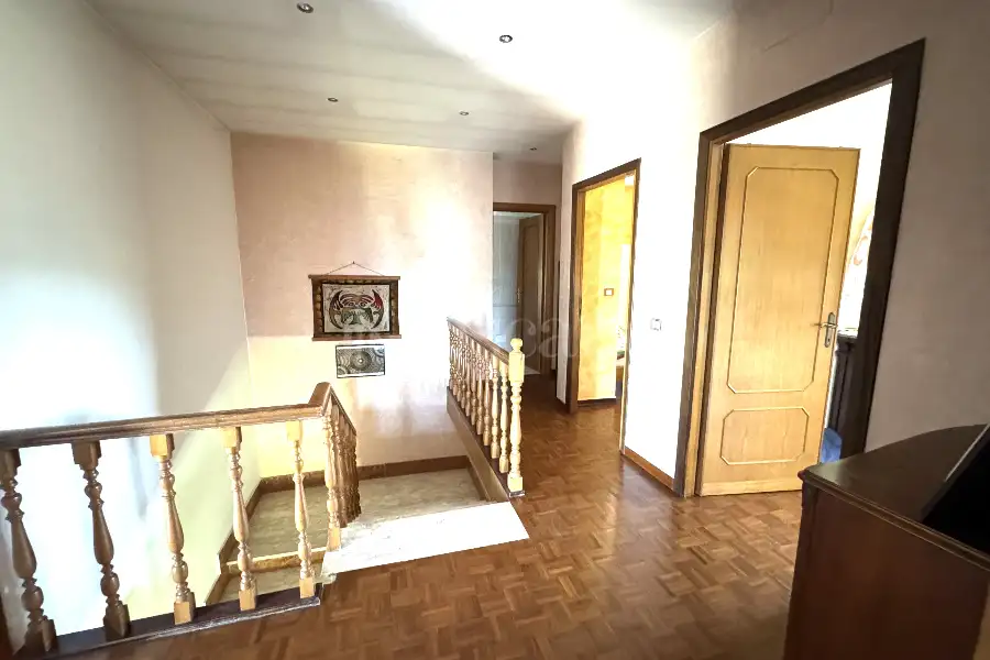 Villa in vendita di 350 mq a €475.000 (rif. 15/2025)
