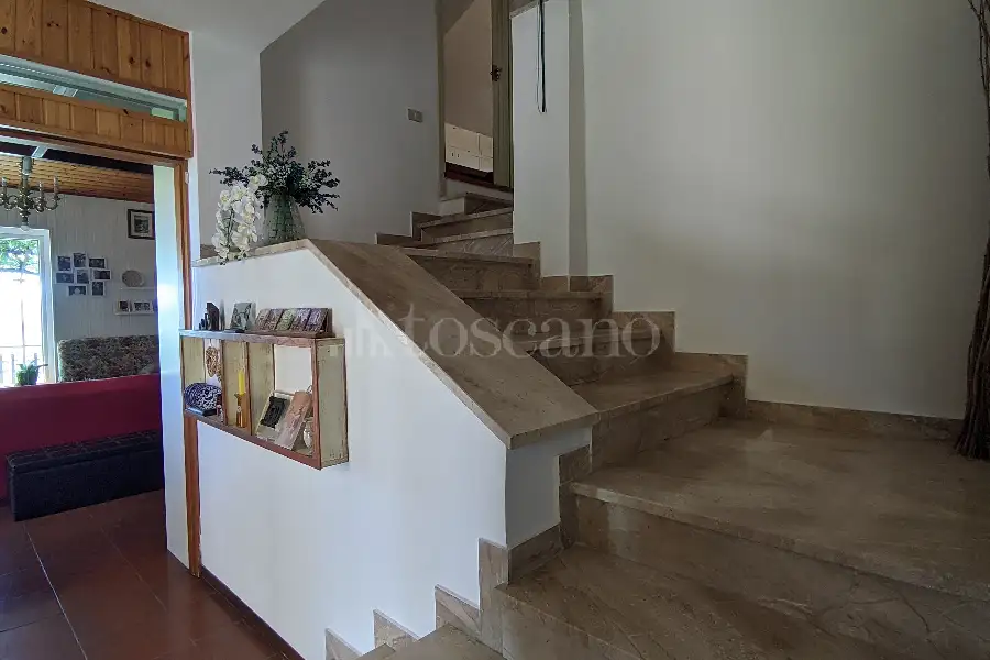 Villa in vendita di 300 mq a €369.000 (rif. 20/2026)