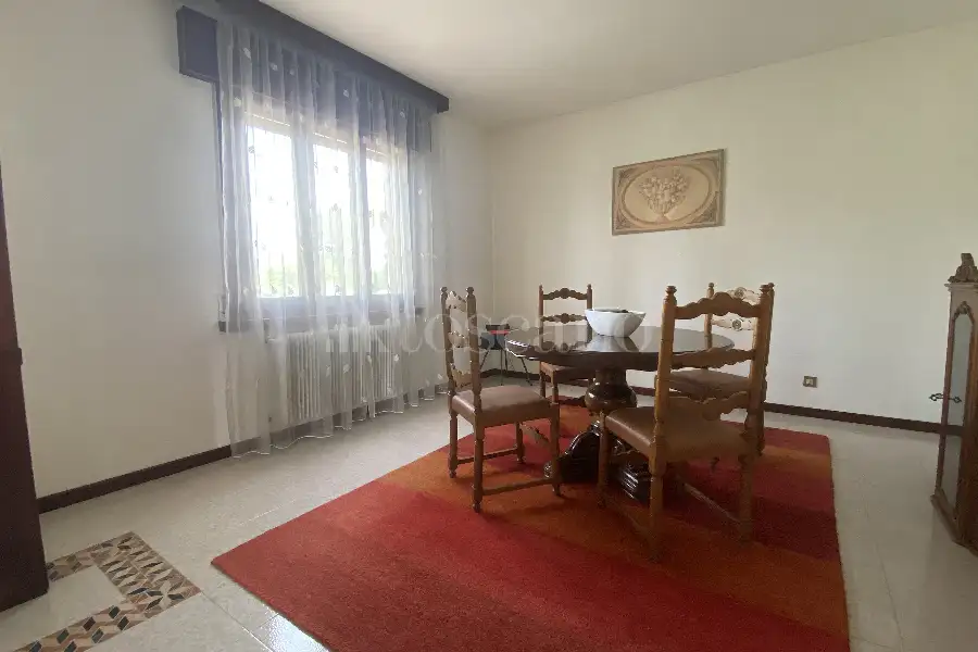 Casa Indipendente in vendita di 214 mq a €246.000 (rif. 16/2026)