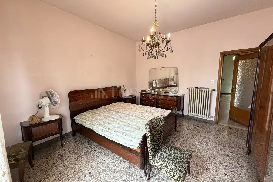 Casa Indipendente in vendita di 220 mq a €270.000 (rif. 3/2026)
