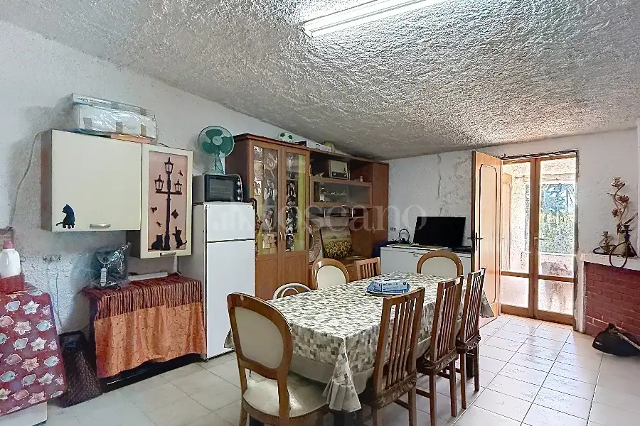 Casa Indipendente in vendita di 180 mq a €190.000 (rif. 159/2026)