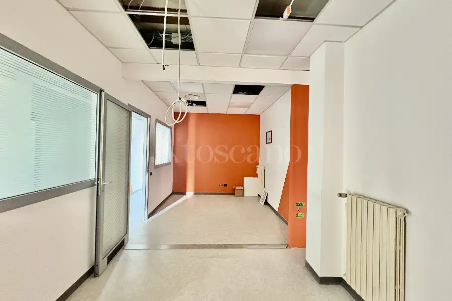 Ufficio in vendita di 110 mq a €140.000 (rif. 30/2026)