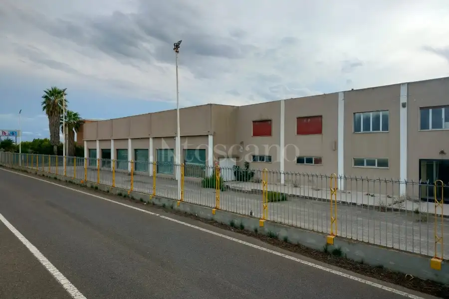 Capannone in vendita di 4.000 mq a €1.500.000 (rif. 74/2025)