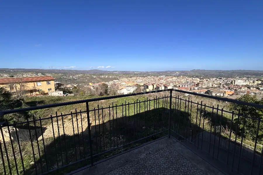 Casa in vendita di 88 mq a €65.000 (rif. 13/2026)