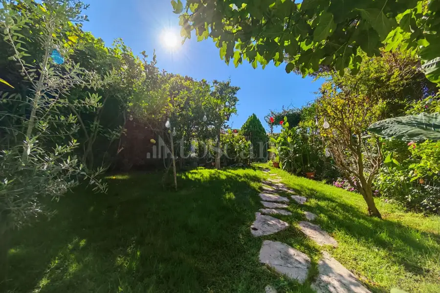 Villino a Schiera in vendita di 300 mq a €565.000 (rif. 28/2025)