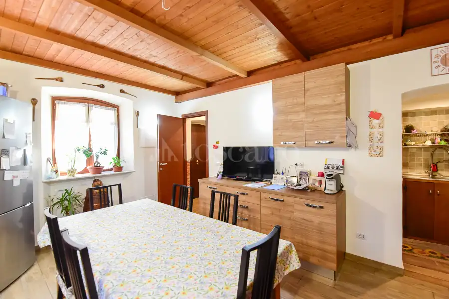 Casa Indipendente in vendita di 200 mq a €680.000 (rif. 1/2025)