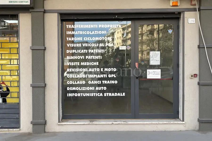 Negozio in affitto di 38 mq a €650 (rif. 7/2024)