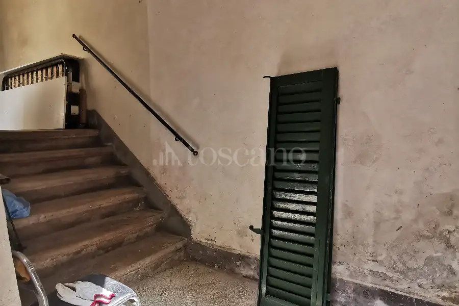 Casa in vendita di 290 mq a €200.000 (rif. 32/2022)