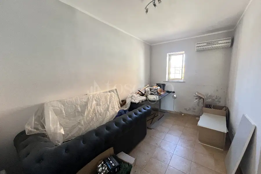Negozio in vendita di 35 mq a €50.000 (rif. 87/2025)