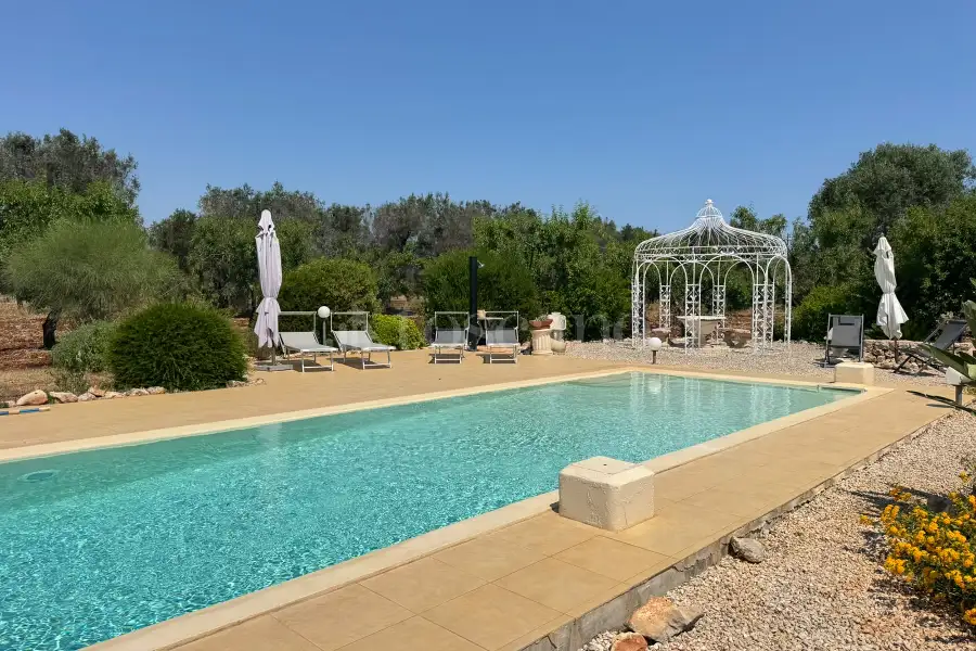Villa in vendita di 170 mq a €780.000 (rif. 3/2026)