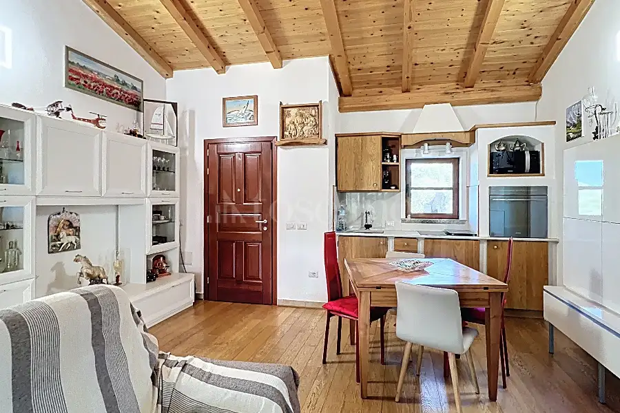 Casa Indipendente in vendita di 205 mq a €320.000 (rif. 34/2026)