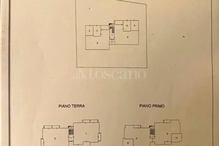 Villa Plurifamiliare in vendita di 800 mq a €350.000 (rif. 39/2025)